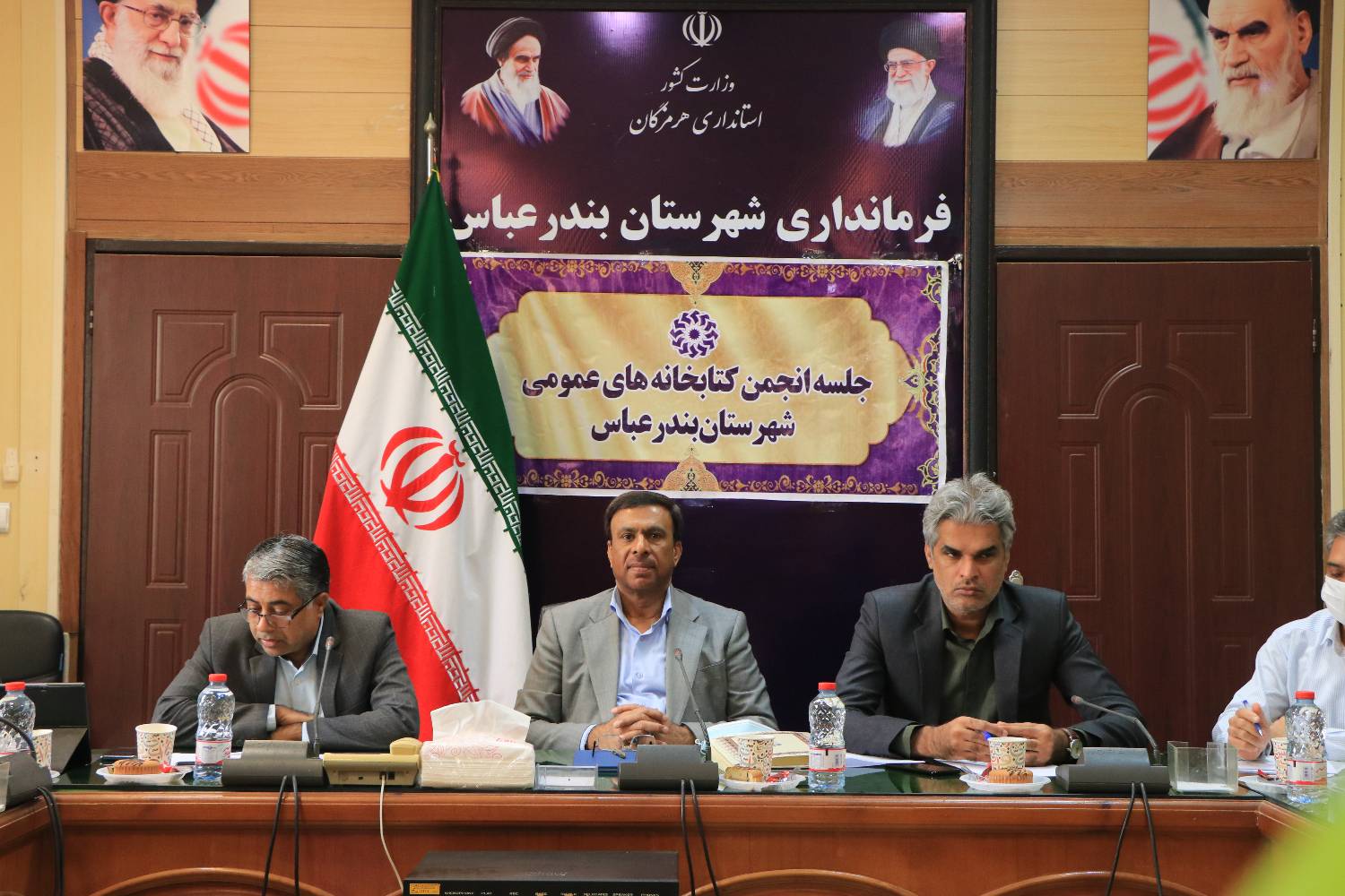 کتاب، زیربنای رشد فرهنگی و اجتماعی هر جامعه است