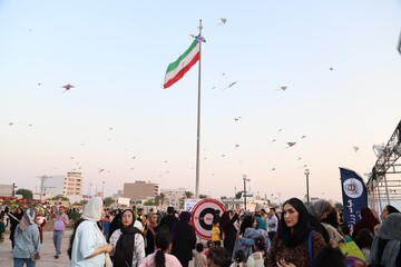 برپایی غرفه فرهنگی کتابخانه‌های عمومی بوشهر در جشن پرواز بادبادک‌ها