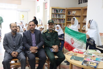 بازدید مسئول حوزه یک بسیج ادارت کل و معاون امورکتابخانه ها از کتابخانه های عمومی علامه جعفری و گنبدسبز