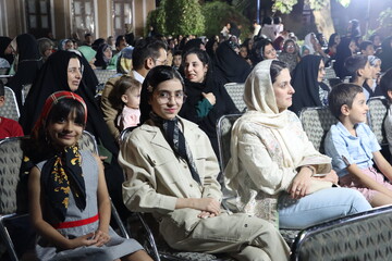 جشن بزرگ روز جهانی کودک با همکاری کتابخانه عمومی حضرت زهرا(س) برگزار شد