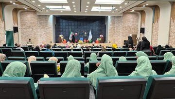 جشن بزرگ روز جهانی کودک در کتابخانه مرکزی یزد برگزار شد