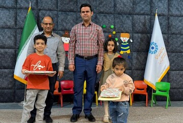 جشن بزرگ روز جهانی کودک در کتابخانه مرکزی یزد برگزار شد