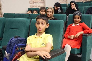 جشن بزرگ روز جهانی کودک در کتابخانه مرکزی یزد برگزار شد