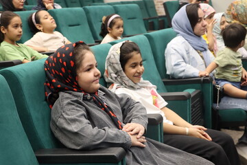 جشن بزرگ روز جهانی کودک در کتابخانه مرکزی یزد برگزار شد