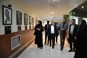 بازدید از کتابخانه مرکزی سمنان