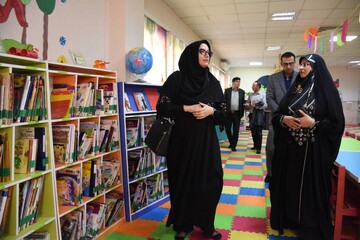 بازدید از کتابخانه مرکزی سمنان
