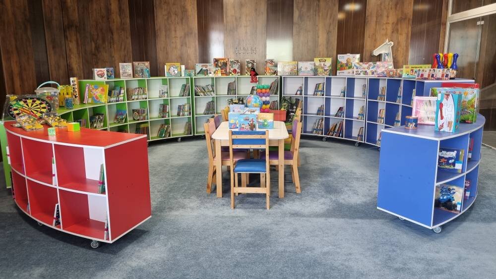 معاونت فرهنگی شهرداری تهران به کمک کتابخانههای خراسان شمالی آمد