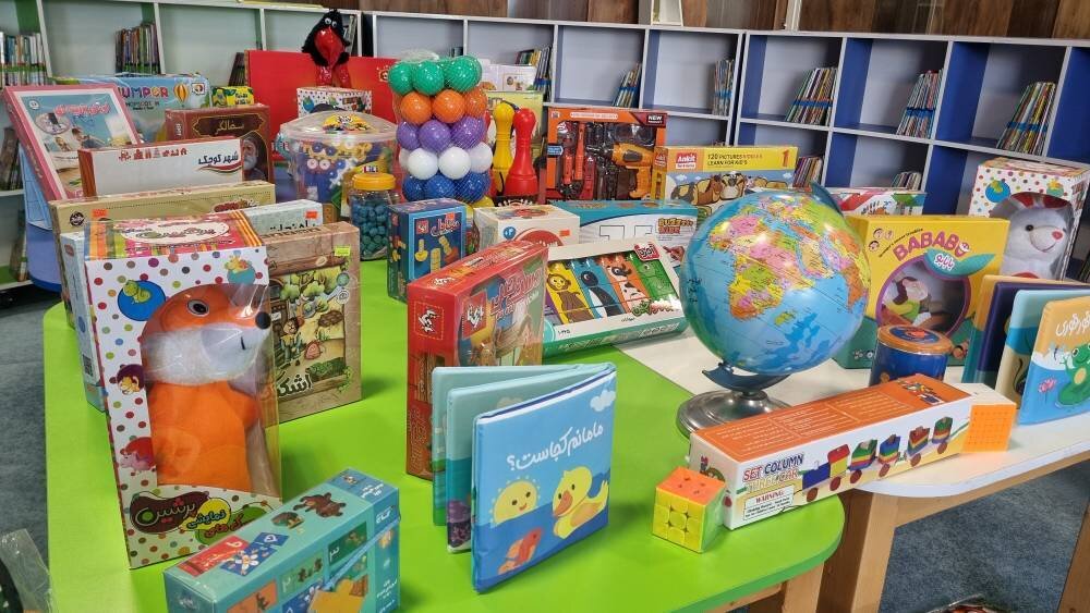 معاونت فرهنگی شهرداری تهران به کمک کتابخانههای خراسان شمالی آمد