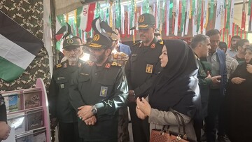 غرفه اداره کل کتابخانه های عمومی استان کردستان