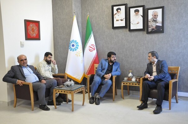 لزوم انعقاد تفاهم‌نامه بین دو دستگاه و پیگیری اسناد کتابخانه‌های عمومی گیلان