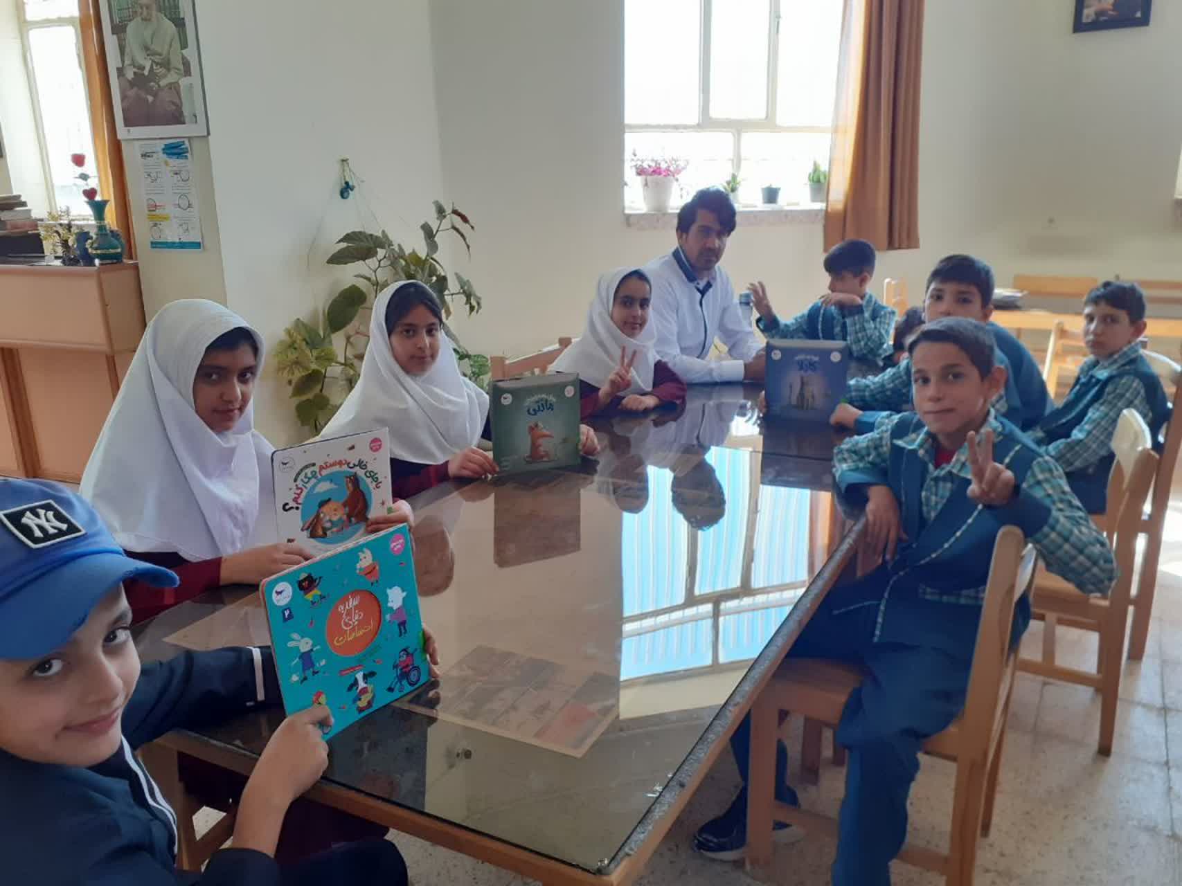 مهرِ فرهنگ در کتابخانههای عمومی استان مرکزی