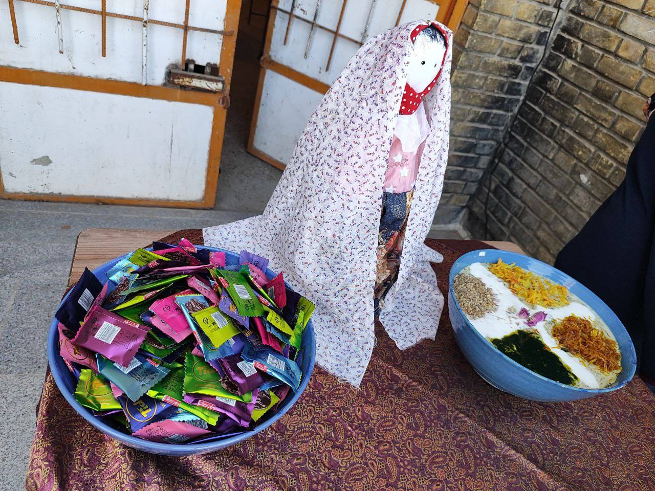 زنده شدن آیین دیرینه «چَمْچَه گَلین» در سایه‌سار الوند