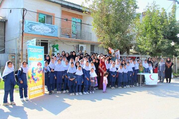 ویژه‌برنامه «کتاب و لبخند» و نمایشگاه «دستاورد و دانایی» در کتابخانه شهید یعقوب سقلی بندرترکمن