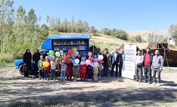 به مناسبت گرامیداشت روز ملی روستا و عشایر