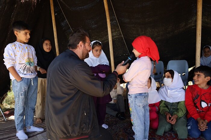 ویژه‌برنامه فرهنگی کتابخانه سیار ارومیه، در منطقه مرگور برگزار شد