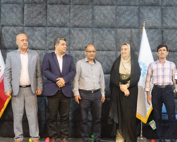 ویژه برنامه روز جهانی عصای سفید در کتابخانه مرکزی یزد برگزار شد