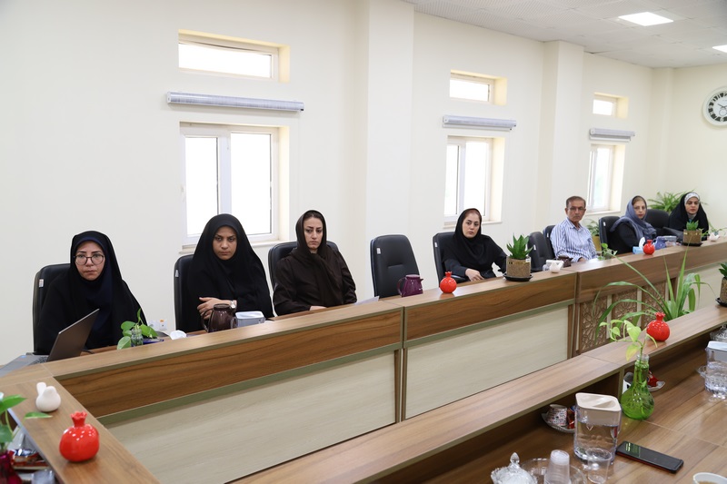 نشست نویسندگان کتاب کودک و نوجوان در بوشهر برگزار شد