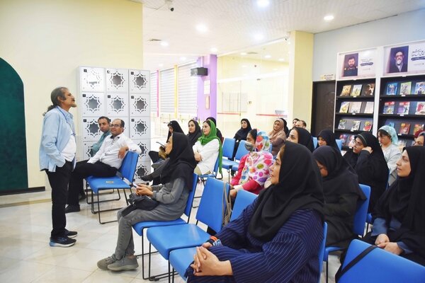 کودکان برای موفقیت در هر حیطه‌ای، به تخیل و خلاقیت نیاز دارند