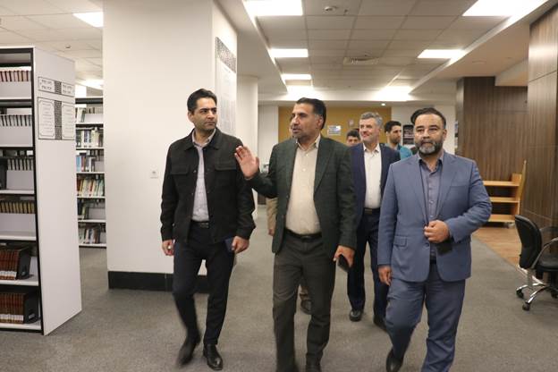 بازدید رئیس دیوان محاسبات استان خراسان رضوی از کتابخانه مرکزی امام خمینی(ره) مشهد