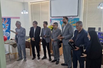 نابینایان کتابخانه خرد