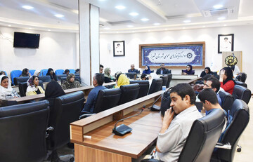 جشن روز عصای سفید در کتابخانه رئیسی اردکانی شیراز