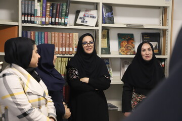 بازدید از کتابخانه فرهنگیان همدان