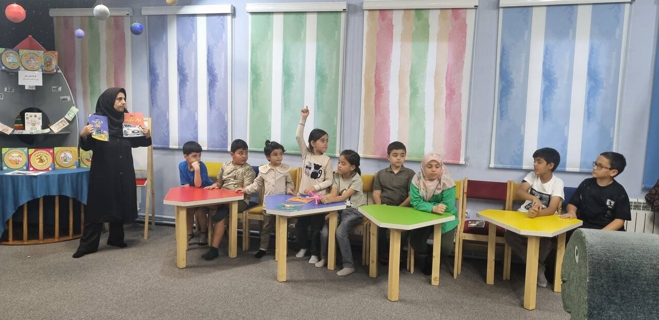 حال خوش کودکان در کتابخانههای عمومی استان تهران