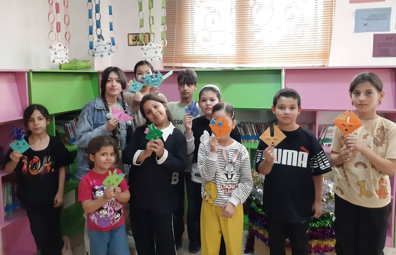 حال خوش کودکان در کتابخانههای عمومی استان تهران