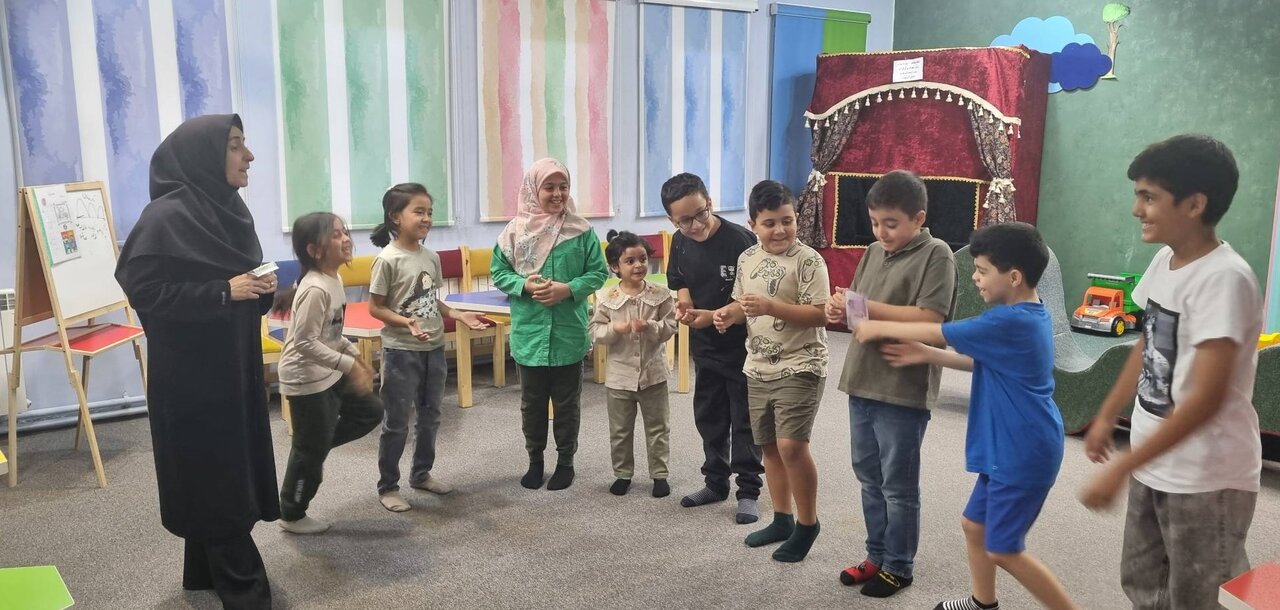 حال خوش کودکان در کتابخانههای عمومی استان تهران