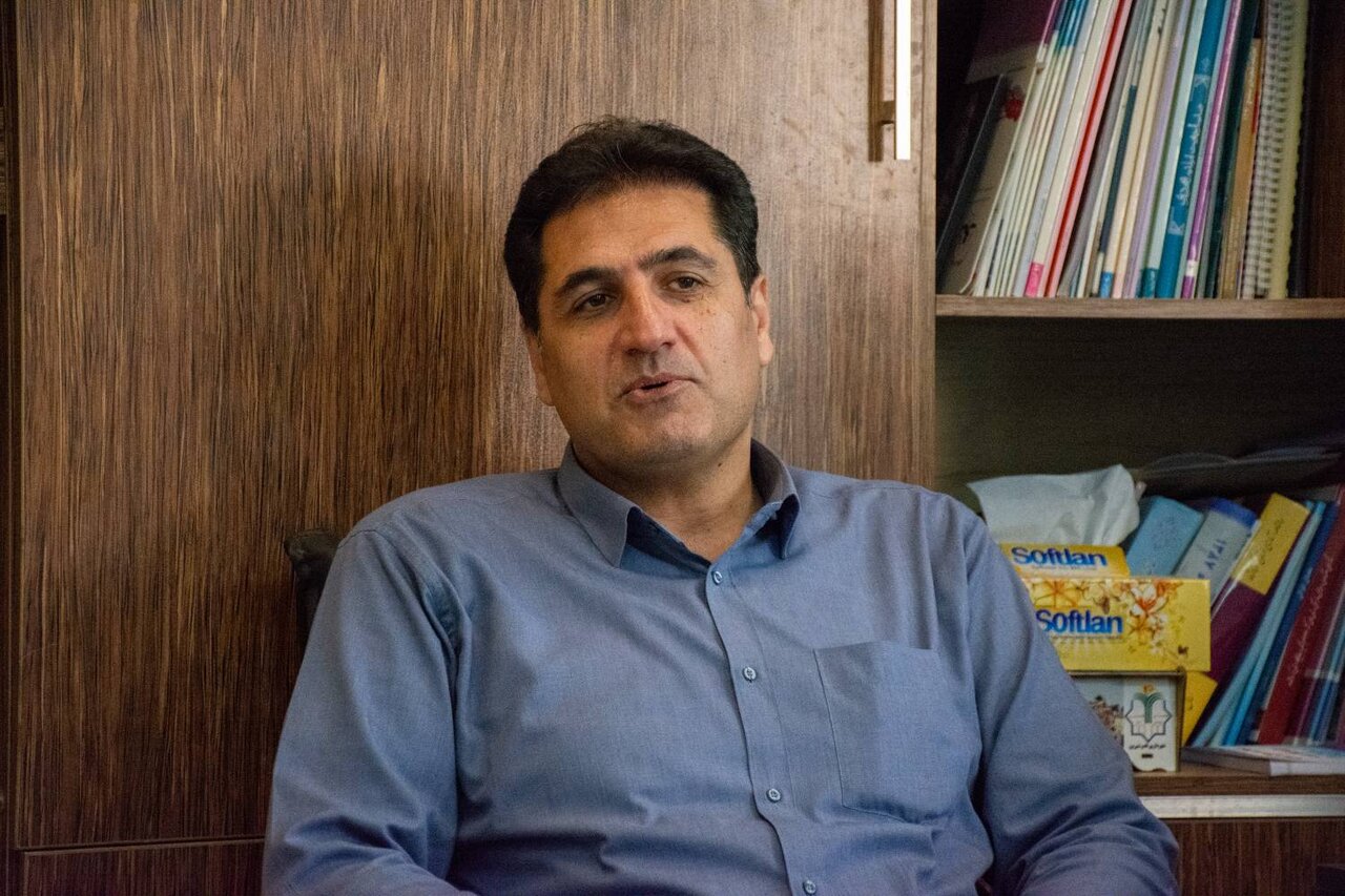 تأکید بر گسترش همکاری‌های فرهنگی میان شهرداری و کتابخانه‌های عمومی قصرشیرین