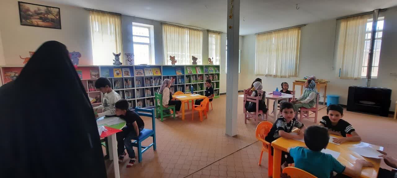 کتابخانههای عمومی استان مرکزی بستر تعاملات فرهنگی شدند