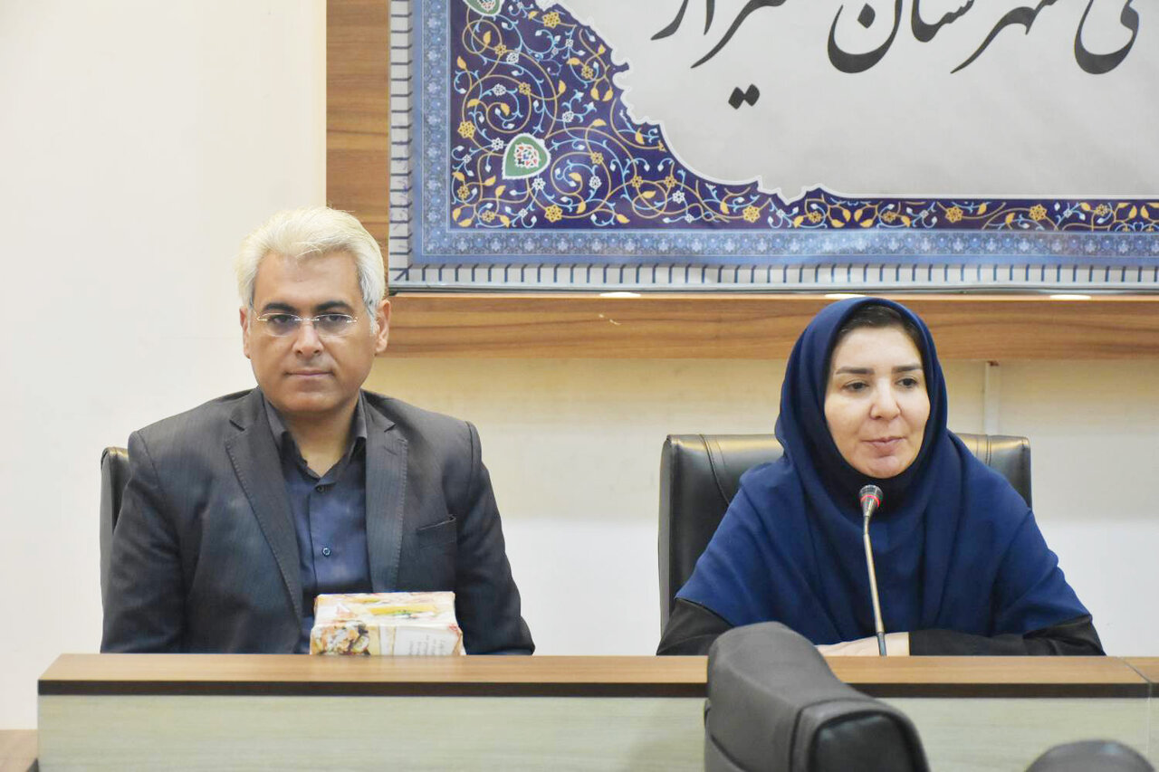 جشن روز عصای سفید در کتابخانه رئیسی اردکانی شیراز برگزار شد