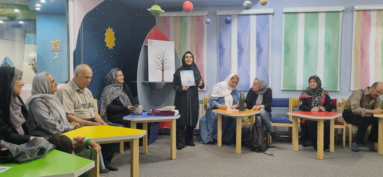 رویداد «قرار مهربانی» در کتابخانه هدهد سفید تهران