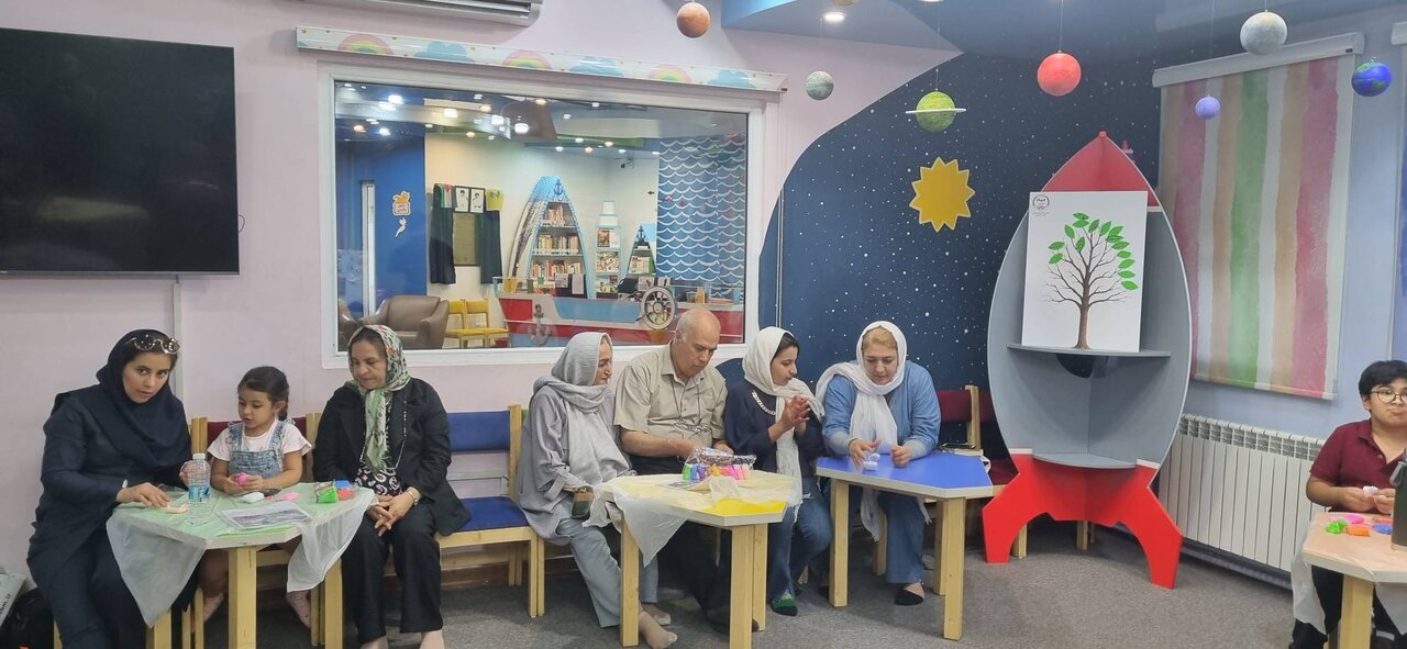 رویداد «قرار مهربانی» در کتابخانه هدهد سفید تهران