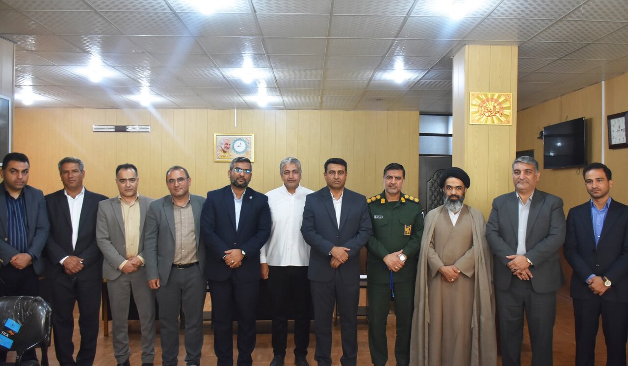 تلاش برای ارتقای کتابخانه‌های عمومی کوار، با همکاری همه نهادها ضروری است