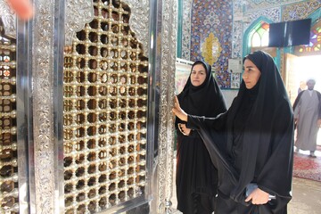 روستای برجویی صدای کتاب را به کنگره شهدا رساند