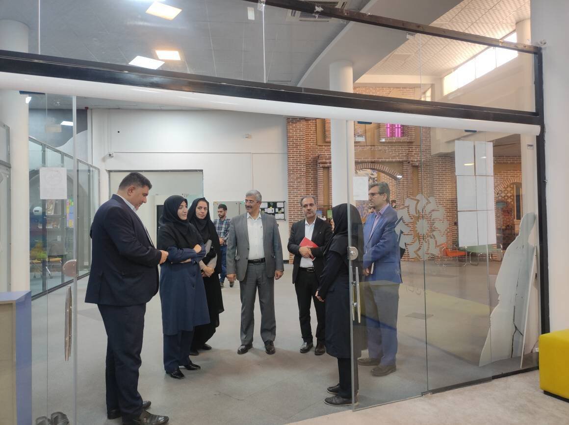 گام بلند بانک ملت و کتابخانه‌های عمومی لرستان، برای توسعه فرهنگی استان