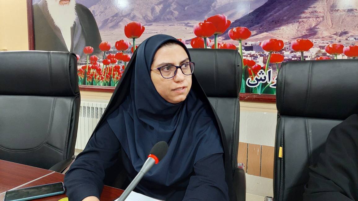 باید بتوانیم مسیر کتابخوانی را در شهرستان گراش تسهیل کنیم