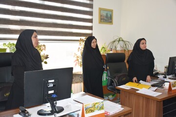 بازدید مشاور دبیرکل و مدیرکل دفتر مرکزی حراست نهاد از اداره‌کل کتابخانه‌های عمومی استان فارس و دیدار با همکاران