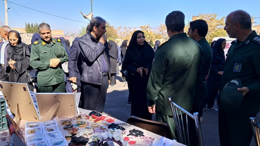 حضور کتابخانههای معلم لیواجان و سیار پیک فرهنگ در جشنواره فرهنگی «روستا، ریشه زندگی»