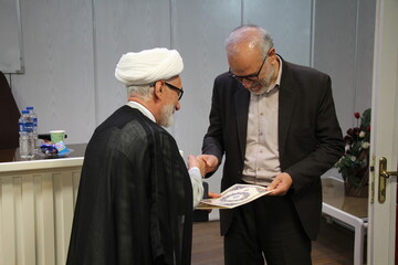 آئین رونمایی از کتاب «سلوک یحیی» در اراک