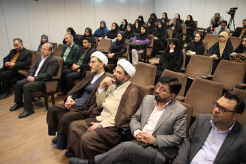 آئین رونمایی از کتاب «سلوک یحیی» در اراک
