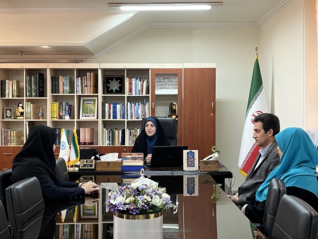 تقدیر مدیرکل کتابخانههای عمومی آذربایجان غربی از کتابداران بخش نابینایان و ناشنوایان