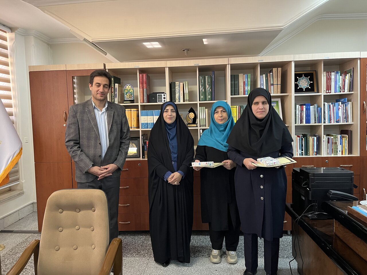 تقدیر مدیرکل کتابخانههای عمومی آذربایجان غربی از کتابداران بخش نابینایان و ناشنوایان