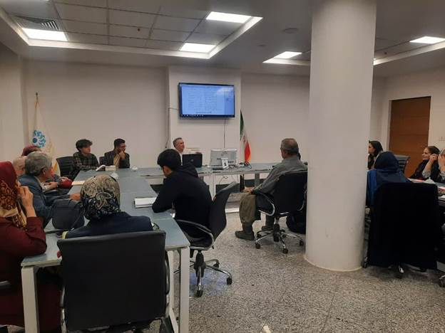 دوازدهمین نشست محفل ادبی نقش قلم به همت کتابخانه مرکزی امام خمینی(ره) مشهد برگزار شد