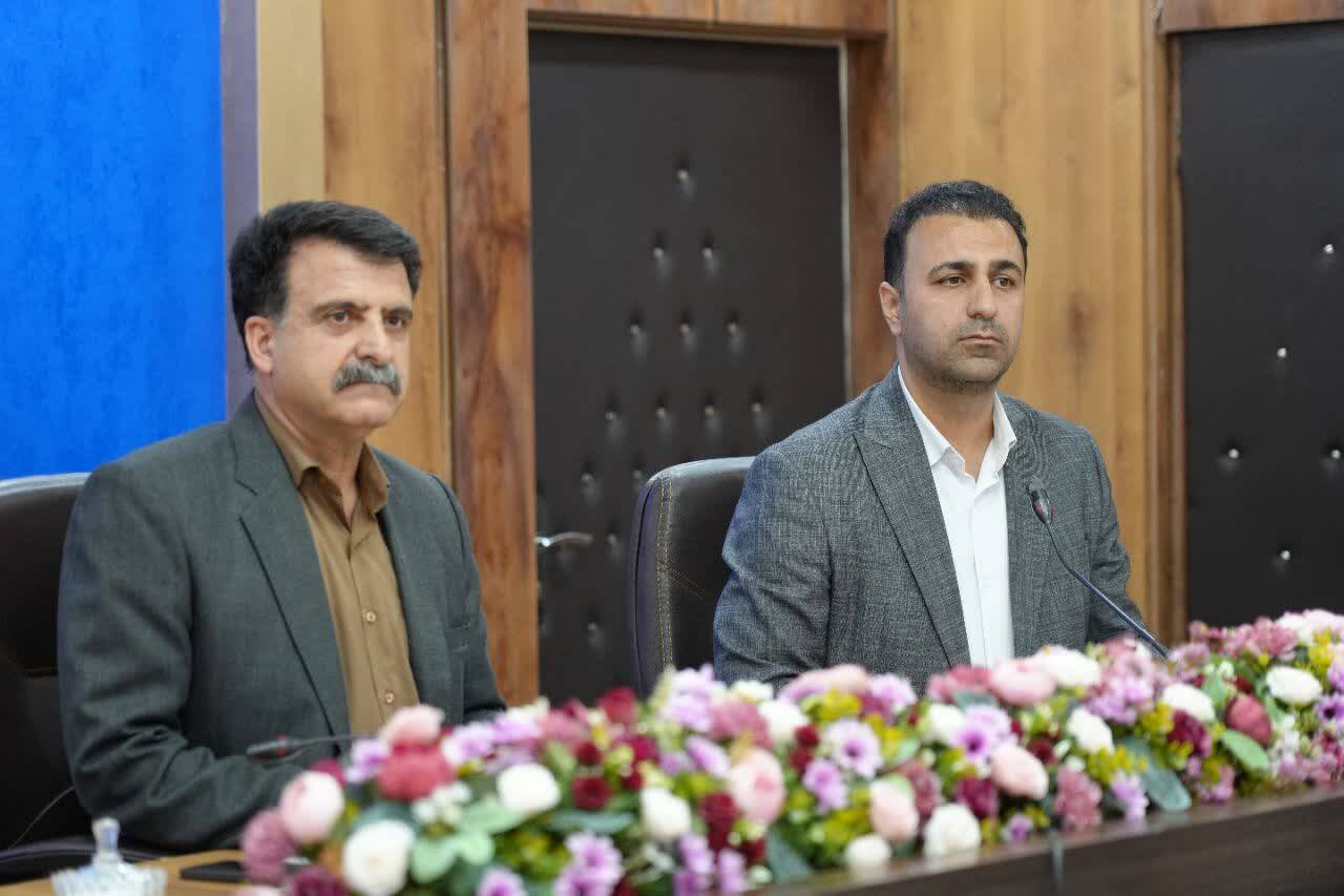 روابط عمومی ادارهکل کتابخانههای عمومی لرستان به جمع اعضای شورای هماهنگی روابط عمومیهای استان پیوست