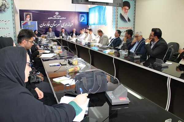 تجهیز بخشی از مصلای فارسان به عنوان کتابخانه عمومی کلید خورد