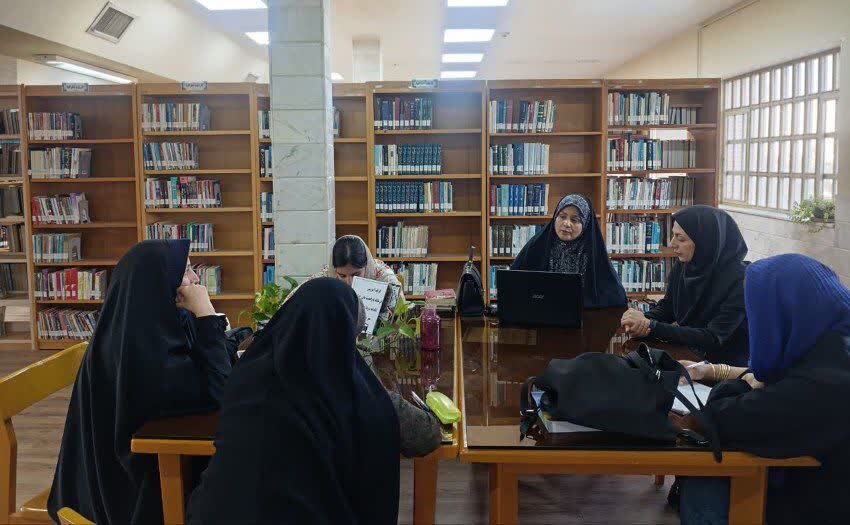 کتابخانههای عمومی استان مرکزی؛ فصل همنشینی فرهنگ با جامعه