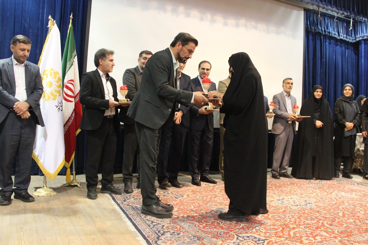 جشنواره «قلمهای طلایی» به ایستگاه پایانی رسید