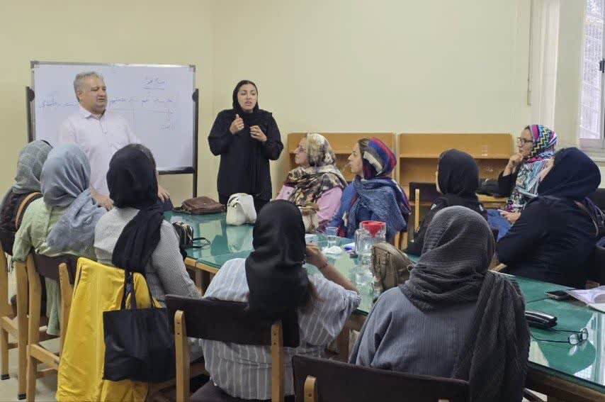 کتابخانه‌های عمومی، طلایه‌داران آگاهی در استان مرکزی